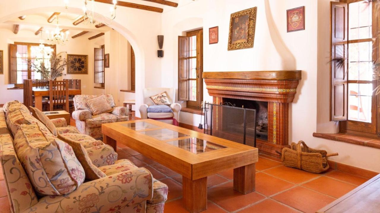Finca La Canera Alcala De Guadaira By Ruralidays 외부 사진