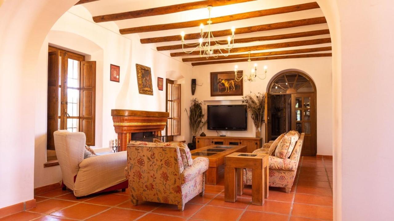 Finca La Canera Alcala De Guadaira By Ruralidays 외부 사진